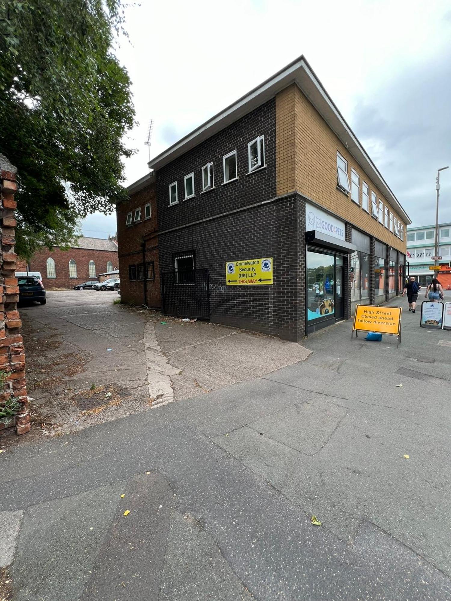 Alexandra -secured Parking -2 Bedrooms *